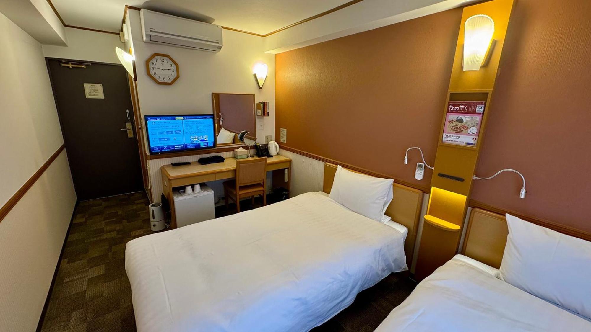 Toyoko Inn Shin-Yokohama Ekimae Honkan Kültér fotó